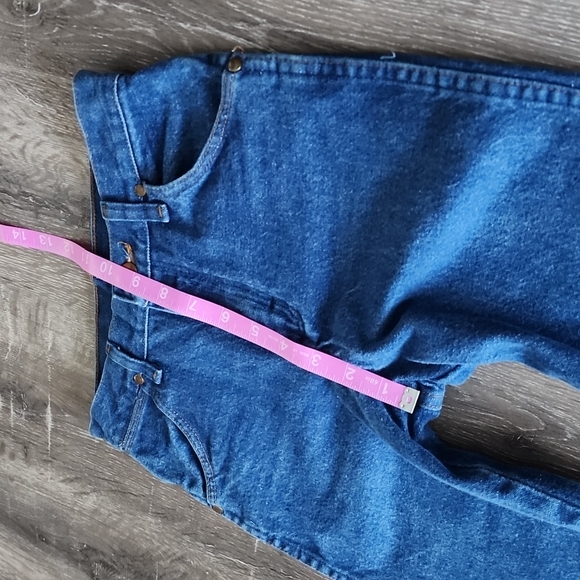 Vintage Wrangler High Rise Straight Leg Ankle/ Short Length Denim Jeans 0/24 - Picture 9 of 16